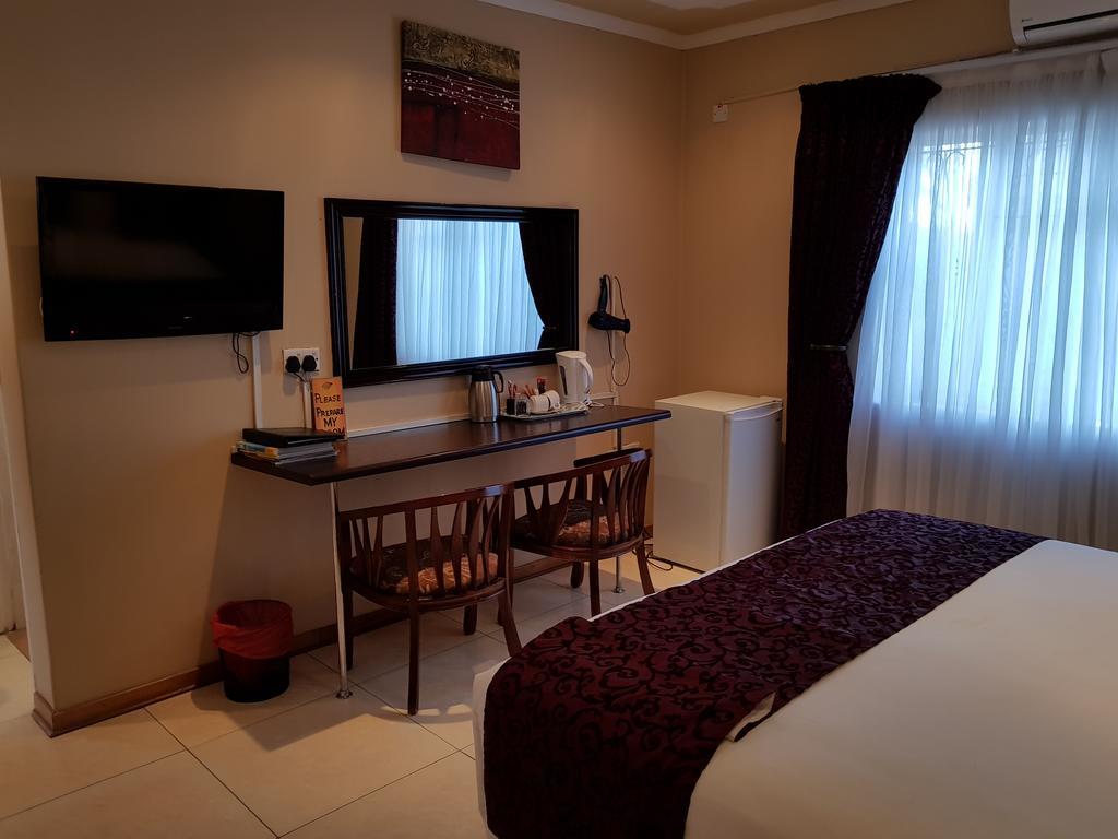 Batho Pele Lodge Gaborone Zewnętrze zdjęcie